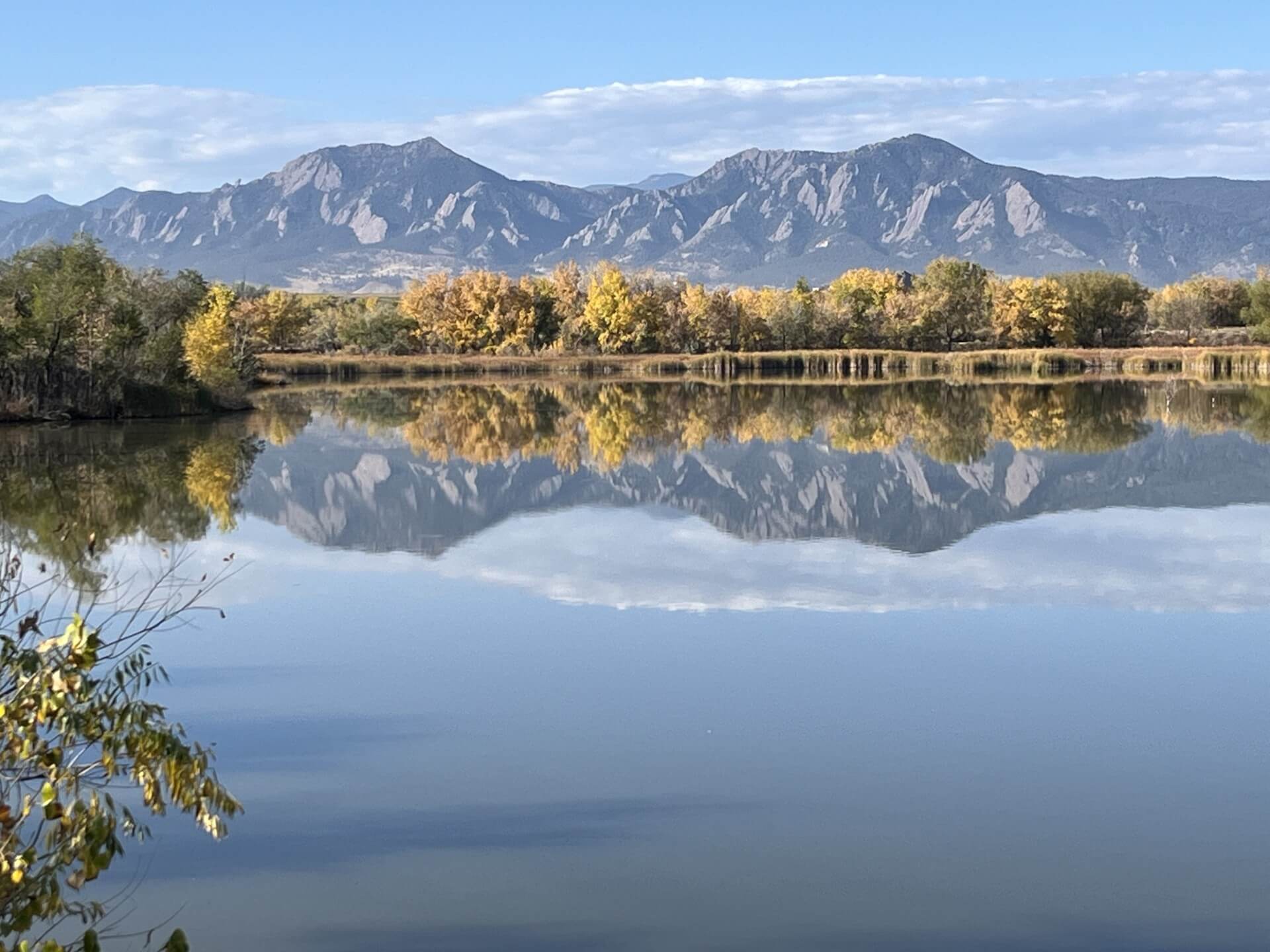 Majestic view of Walden Ponds with the mountain range in the background